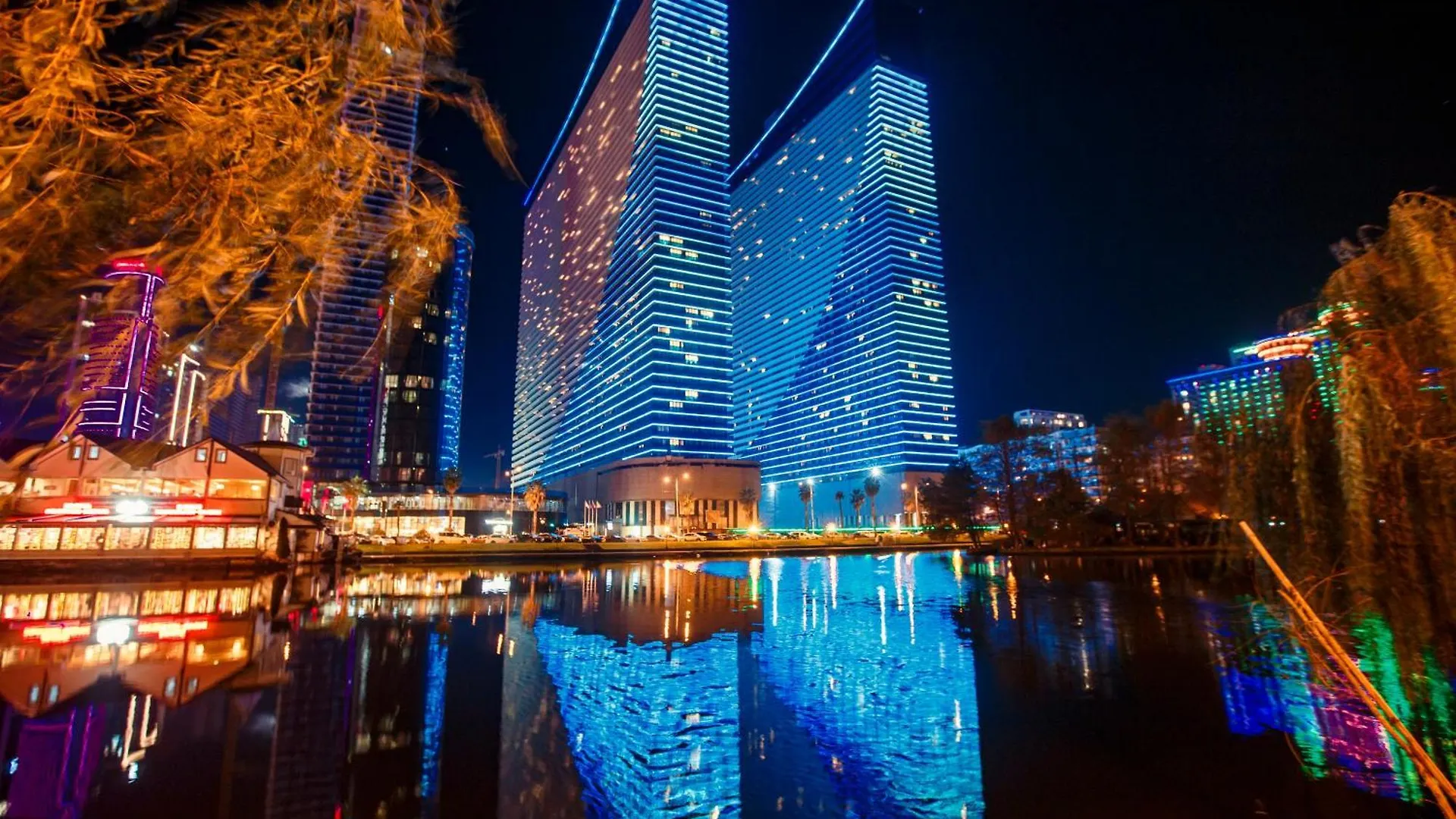 Panorama Batumi Beach Resort Aparthotel