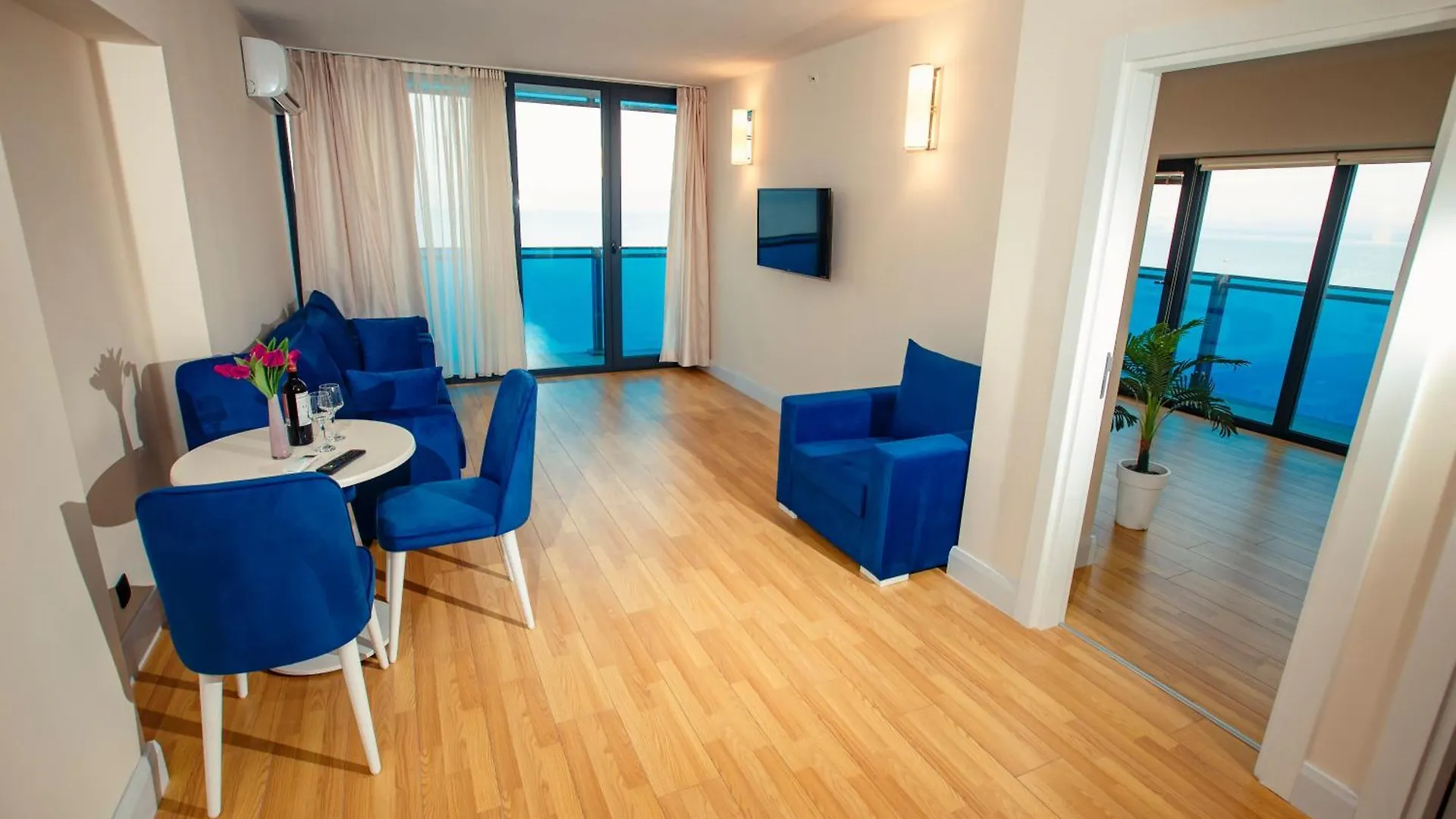Panorama Batumi Beach Resort Aparthotel