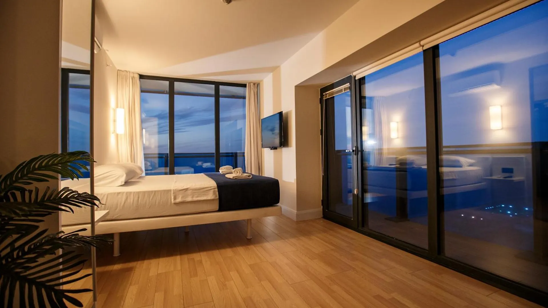 Panorama Batumi Beach Resort Georgien