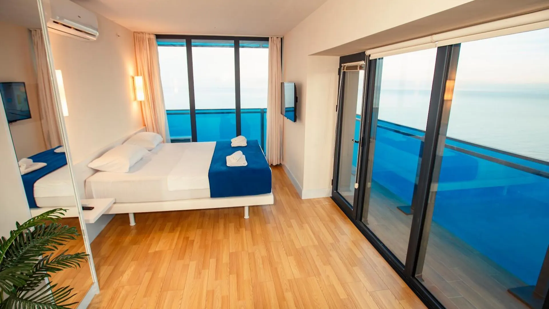Panorama Batumi Beach Resort